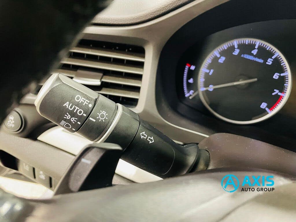 Vehicle view 37