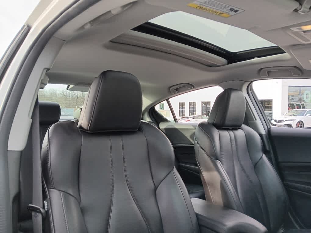 Vehicle view 11
