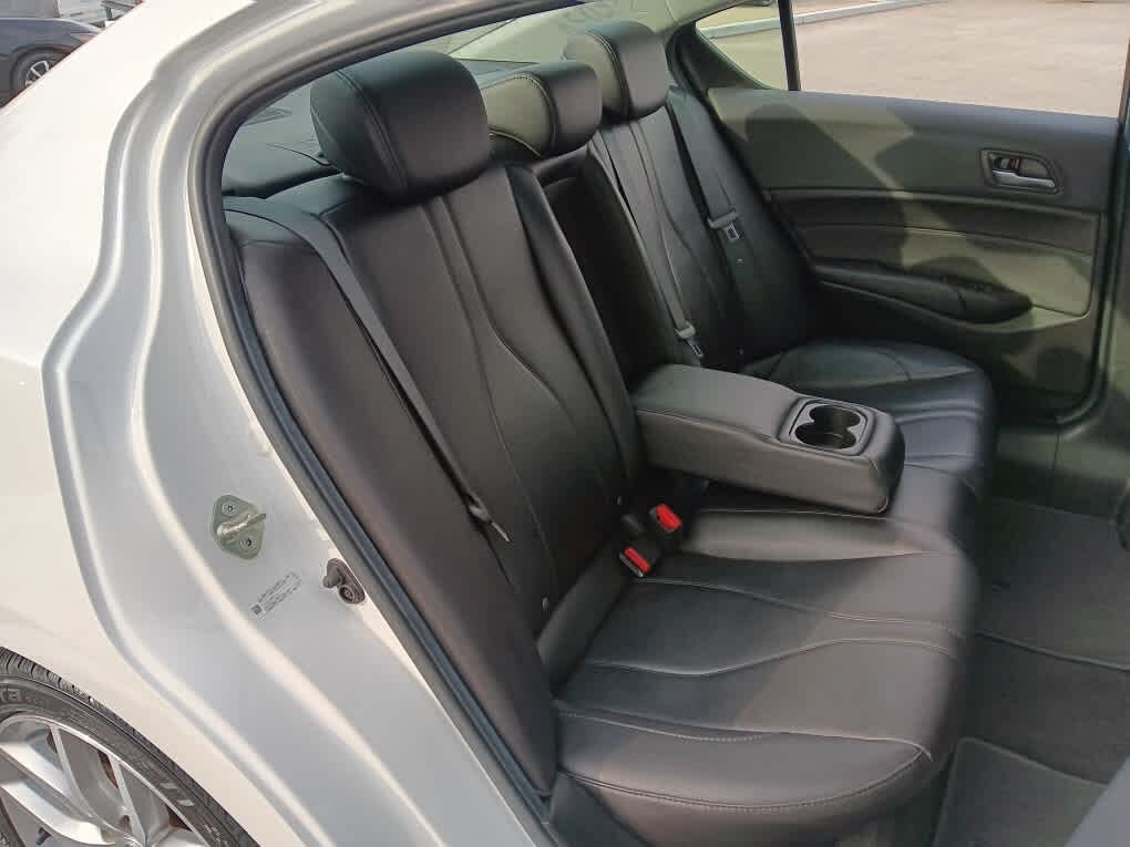Vehicle view 15