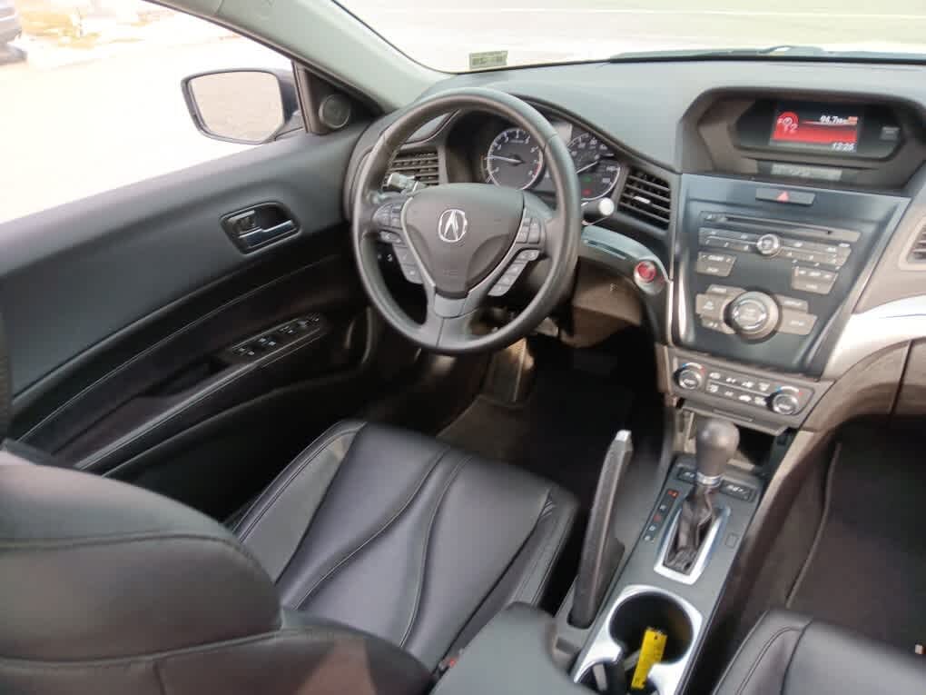 Vehicle view 9