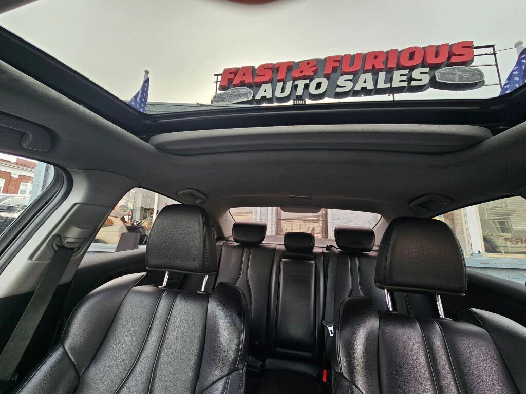 Vehicle view 27