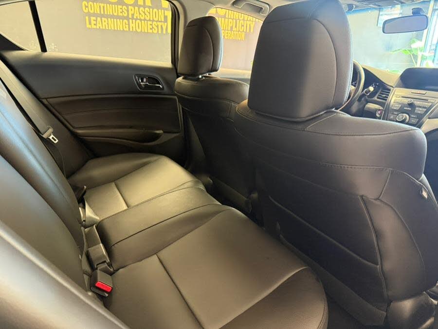 Vehicle view 11