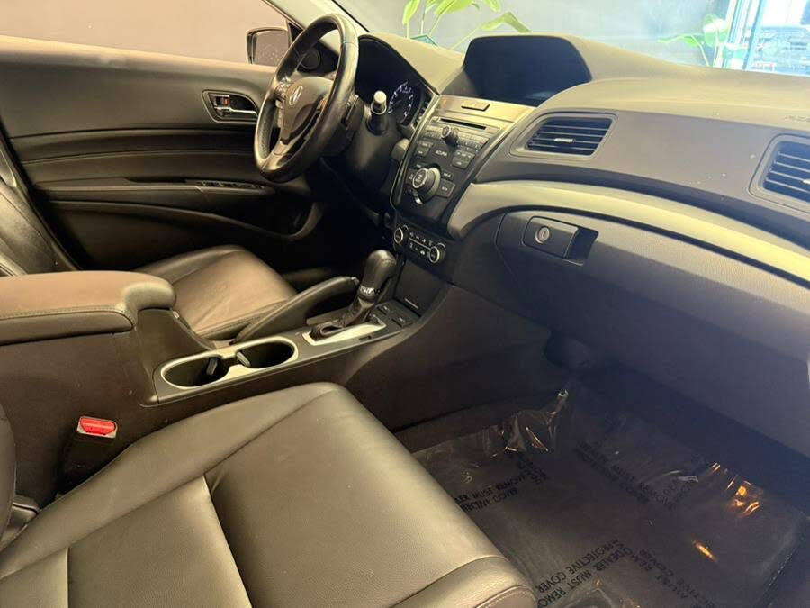 Vehicle view 12