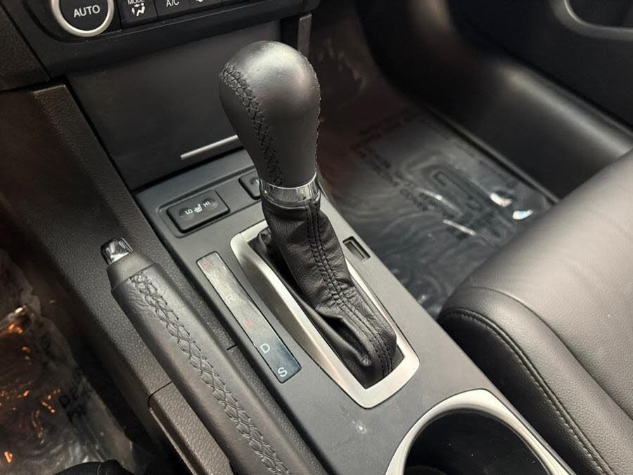 Vehicle view 15