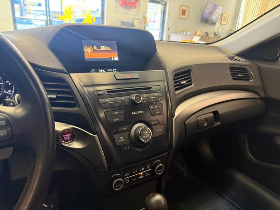 Vehicle view 18