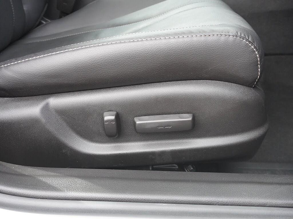 Vehicle view 33