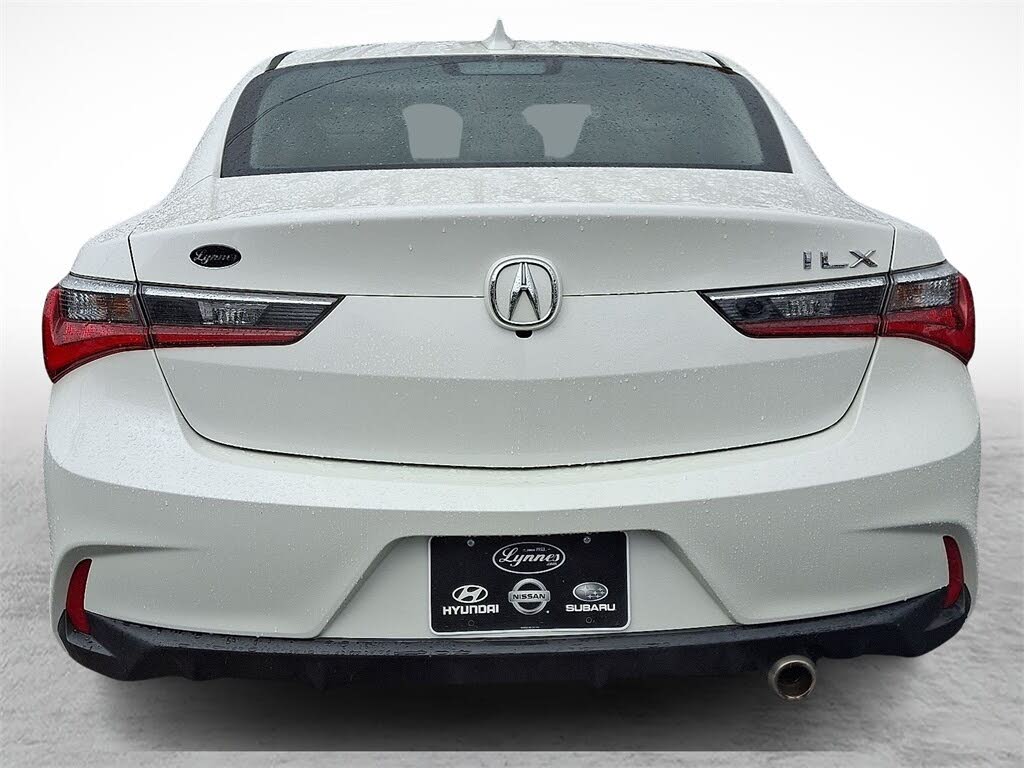 Vehicle view 9