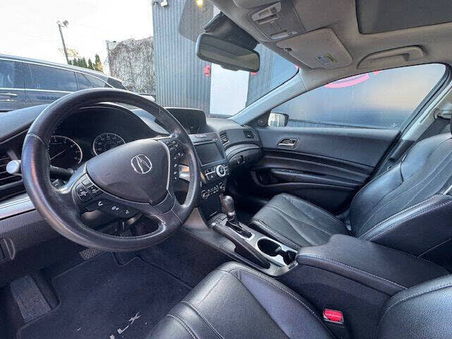 Vehicle view 10