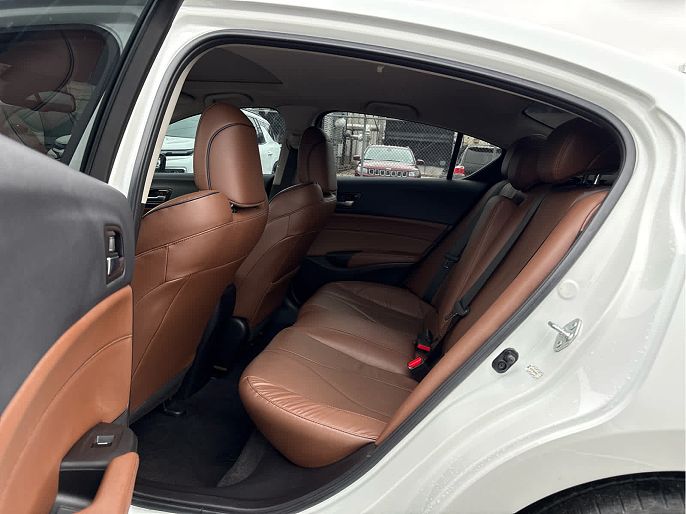 Vehicle view 10