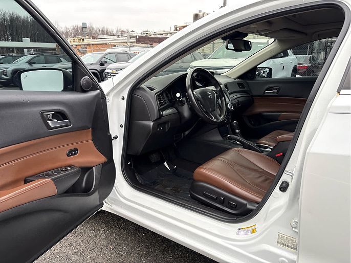Vehicle view 14