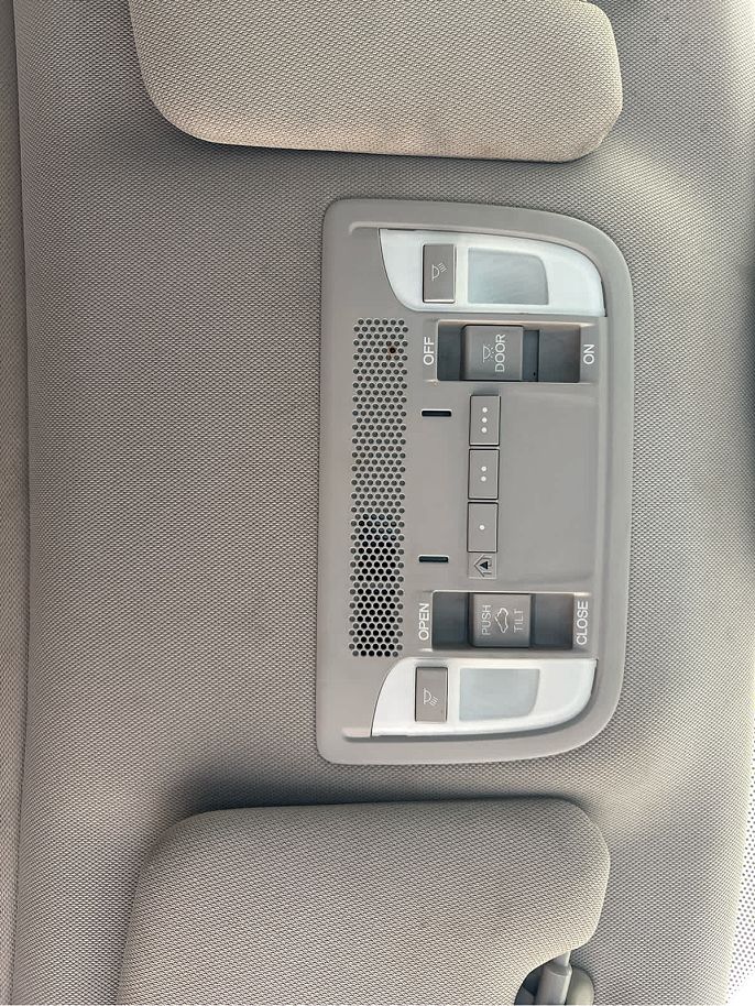 Vehicle view 18