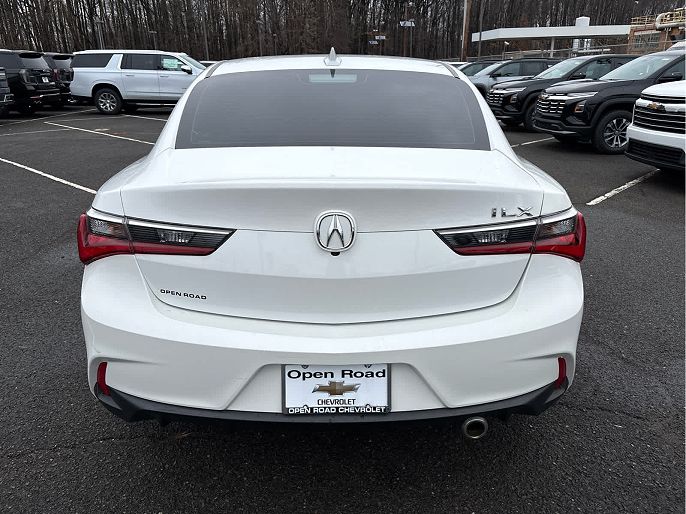 Vehicle view 6