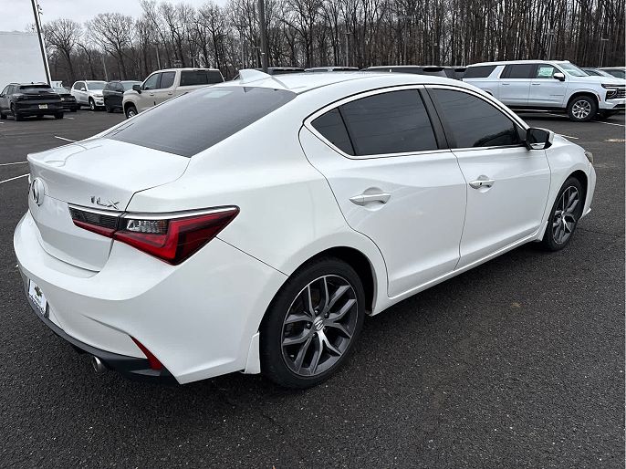 Vehicle view 7