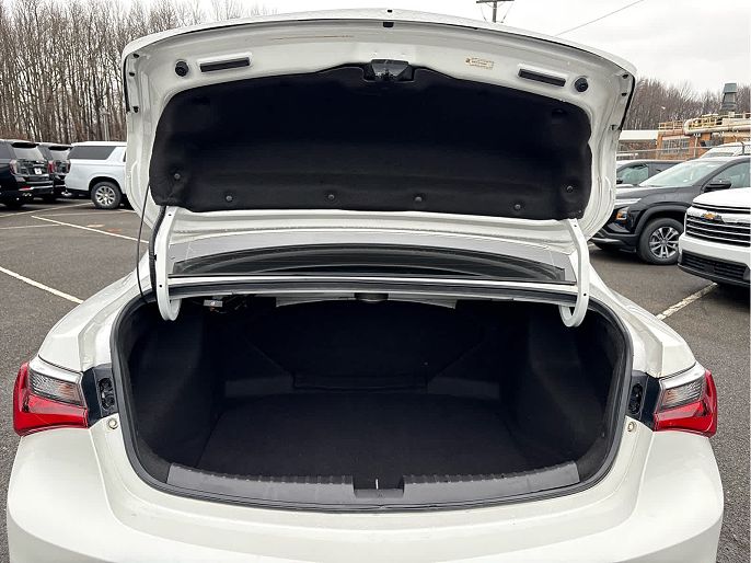 Vehicle view 9