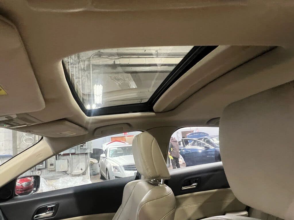 Vehicle view 24