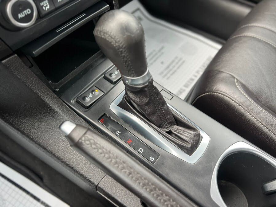 Vehicle view 16