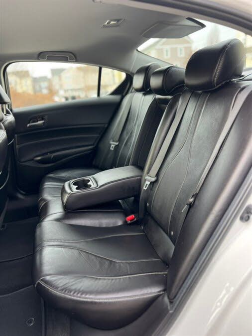 Vehicle view 32