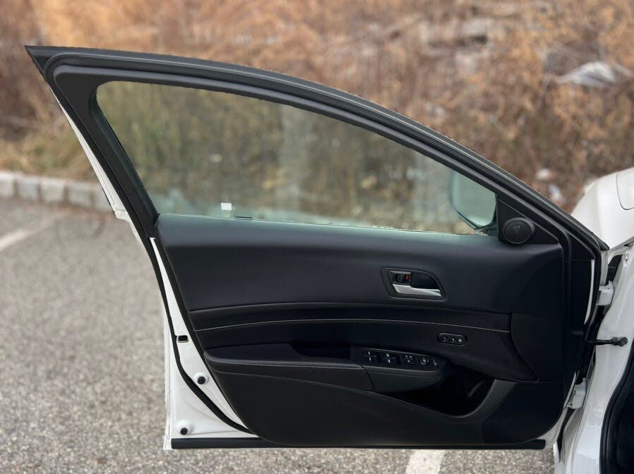 Vehicle view 37