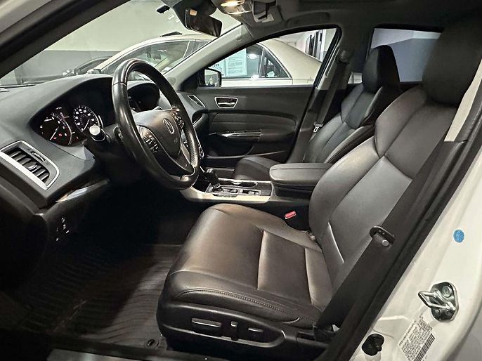 Vehicle view 11