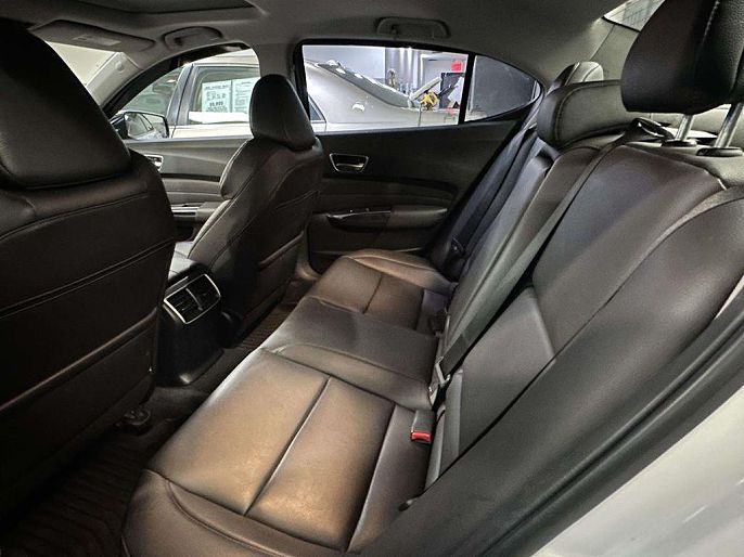 Vehicle view 12