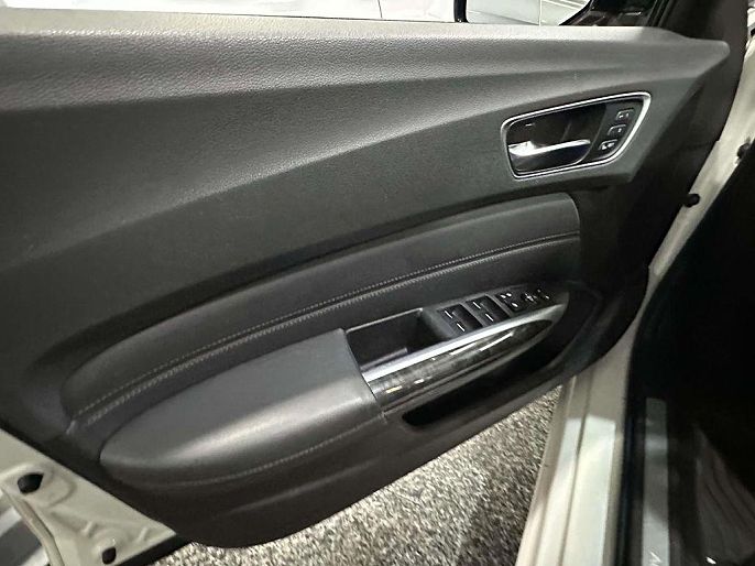 Vehicle view 15