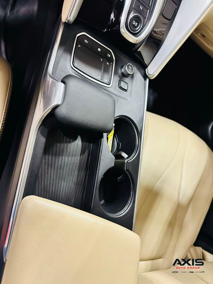 Vehicle view 32
