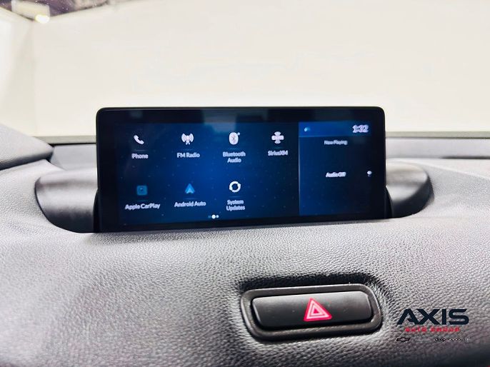 Vehicle view 37