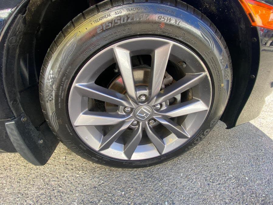 Vehicle view 13