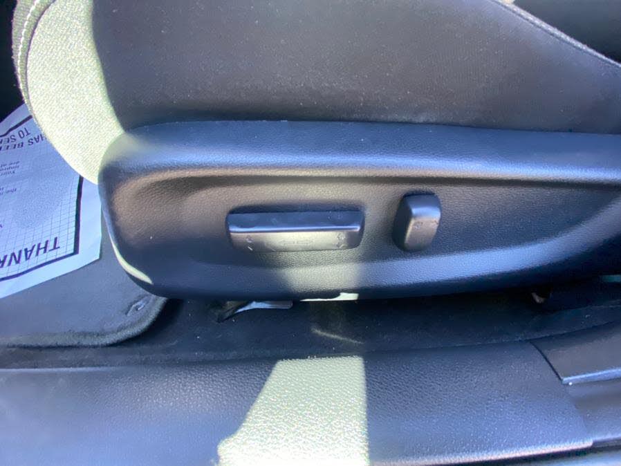 Vehicle view 18