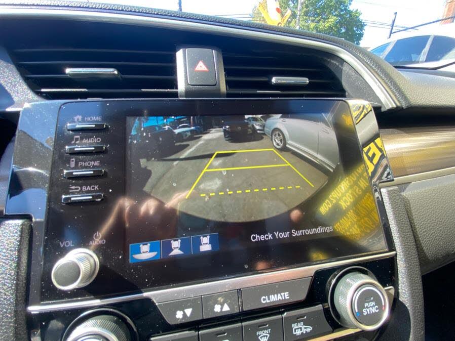 Vehicle view 25