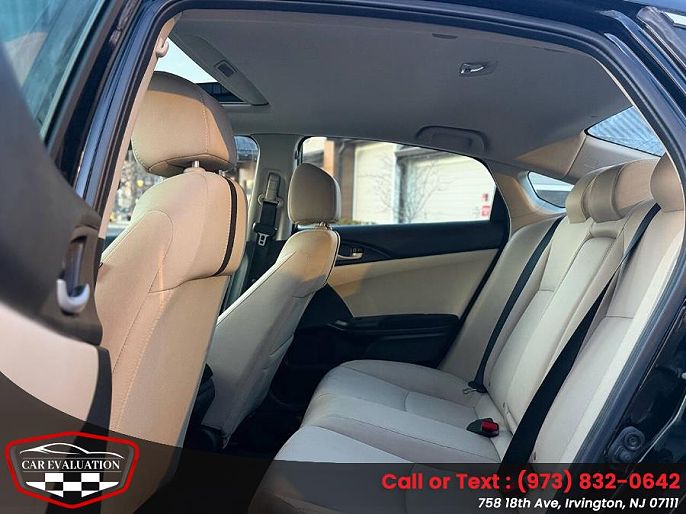 Vehicle view 11
