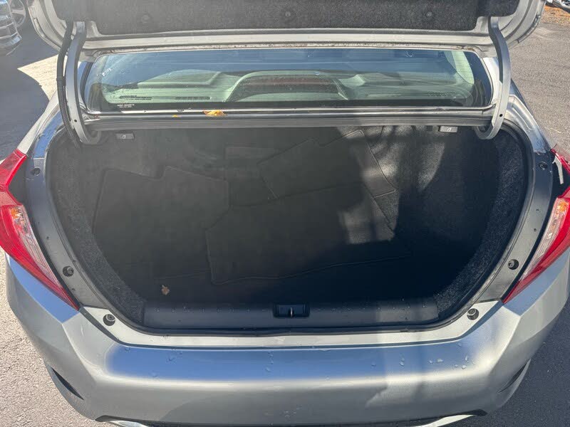 Vehicle view 7