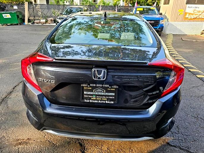 Vehicle view 9