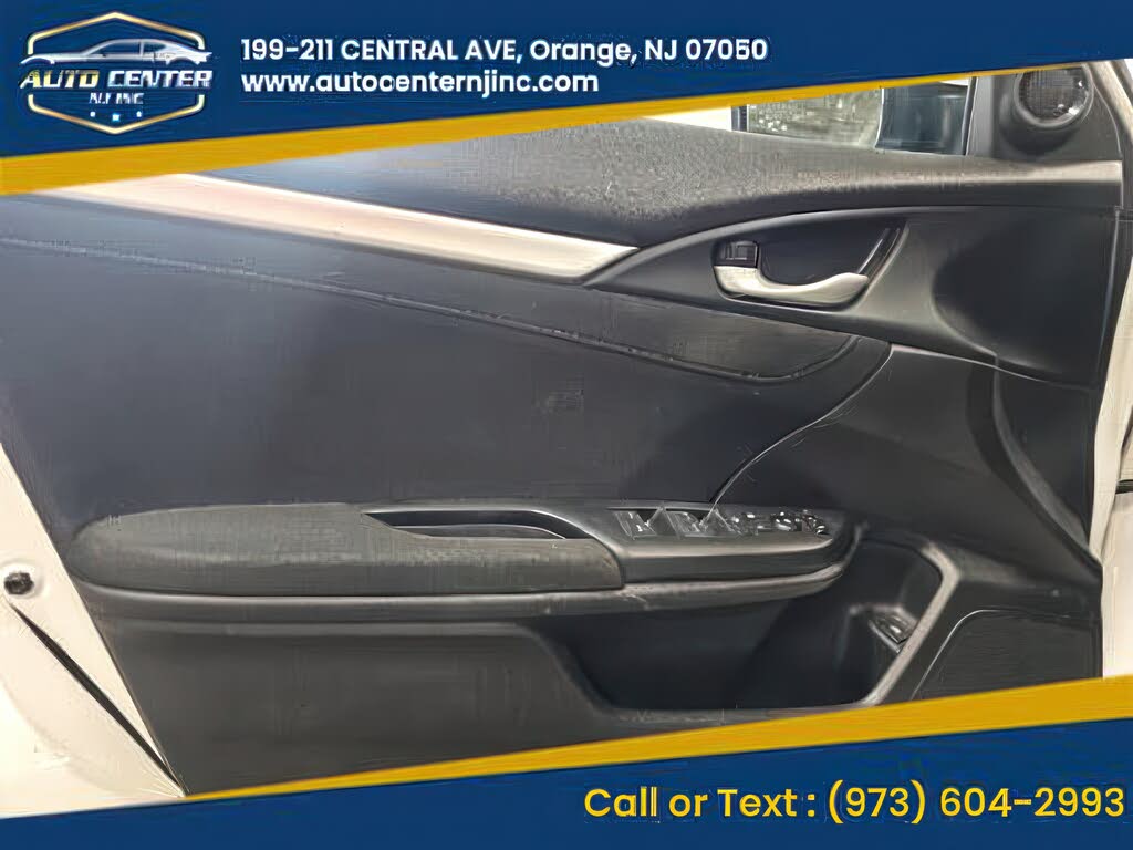 Vehicle view 14
