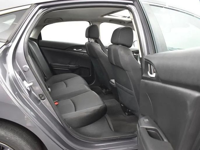 Vehicle view 17