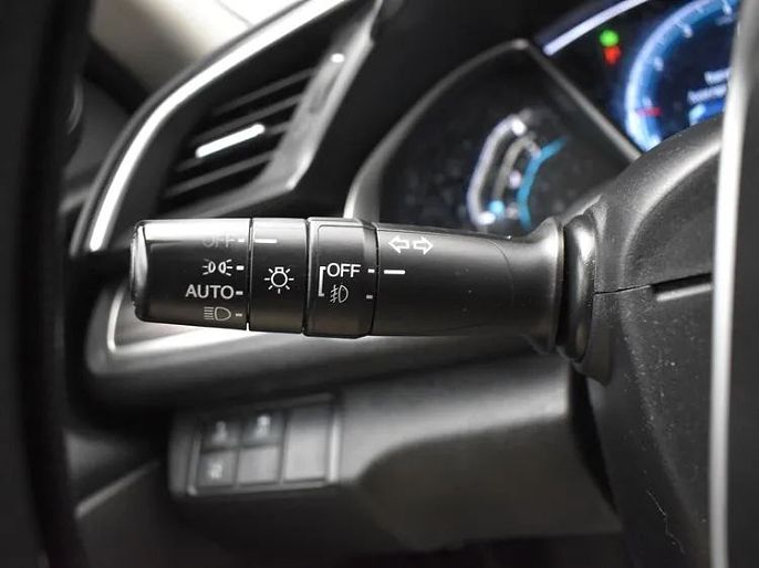 Vehicle view 25