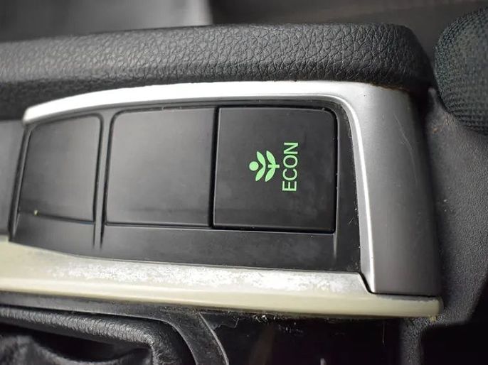 Vehicle view 34