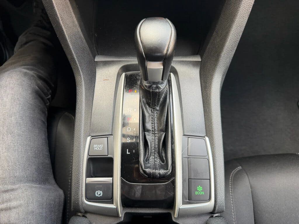 Vehicle view 21