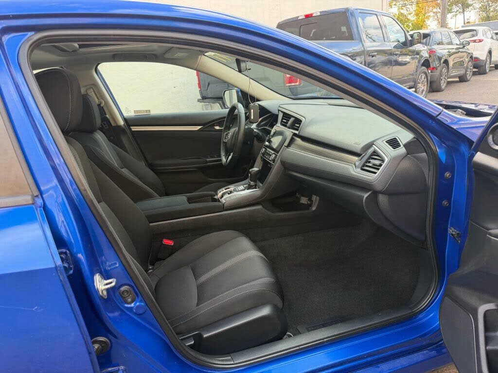Vehicle view 27