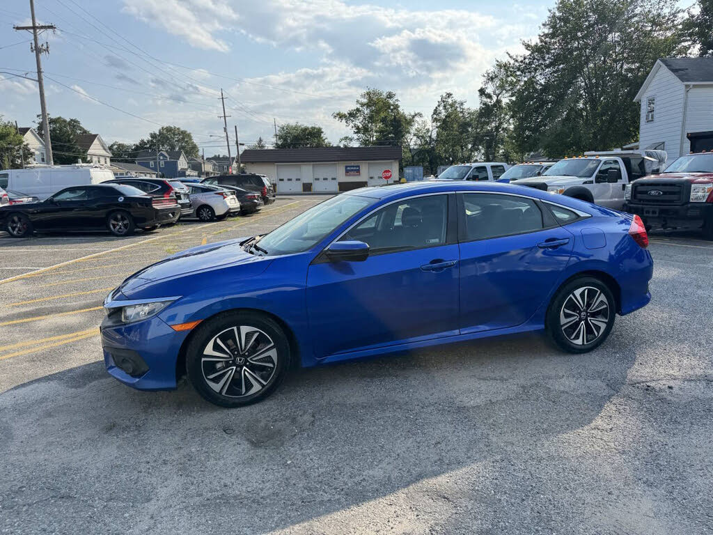 Vehicle view 14