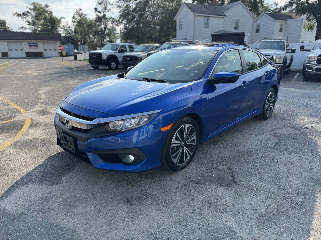 Vehicle view 16