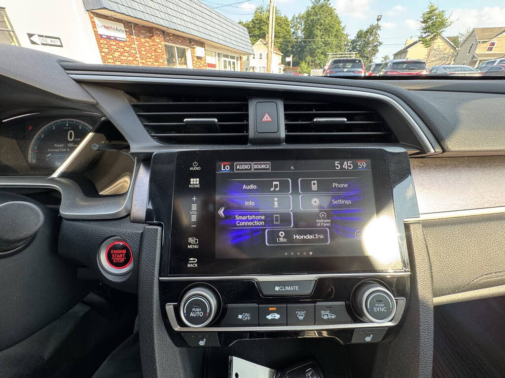 Vehicle view 37