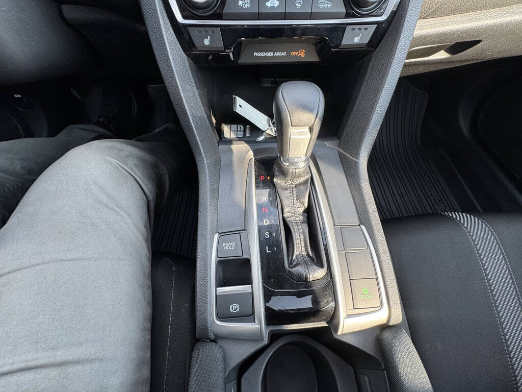 Vehicle view 39