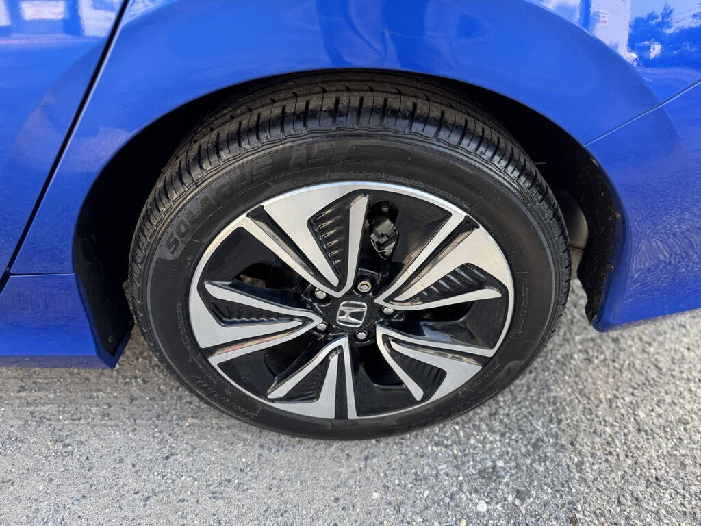 Vehicle view 49