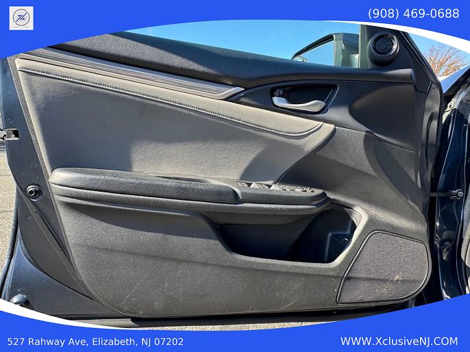Vehicle view 35