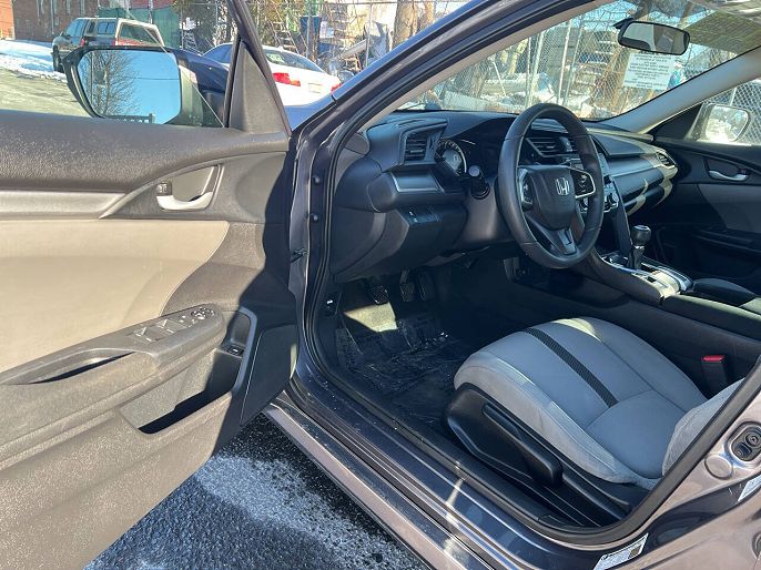Vehicle view 10