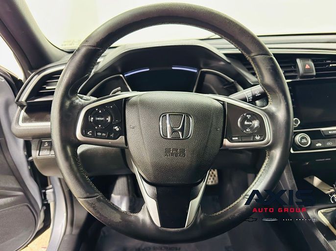 Vehicle view 33
