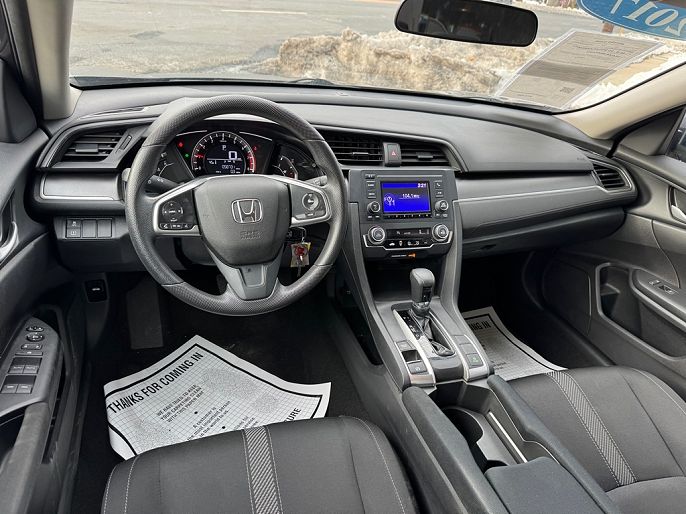 Vehicle view 9