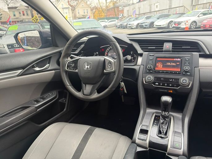 Vehicle view 19