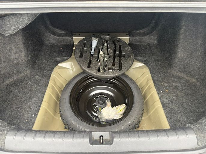Vehicle view 34